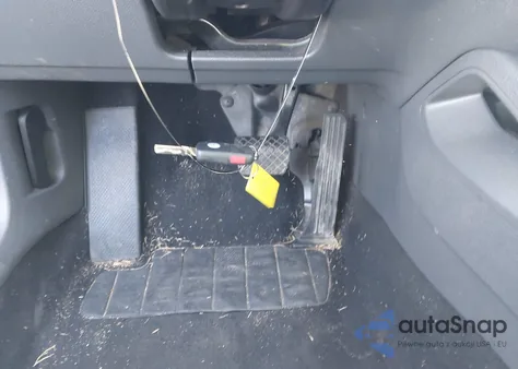 2008 Volkswagen Rabbit S from USA, damaged, VIN WVWBA71K98W131015